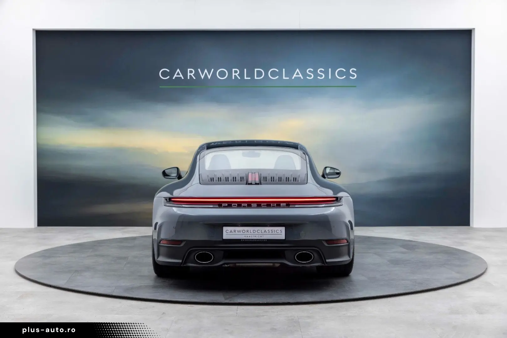 PORSCHE 911-992 CARRERA COUPE MY25   ABGAS GLASDACH 18w