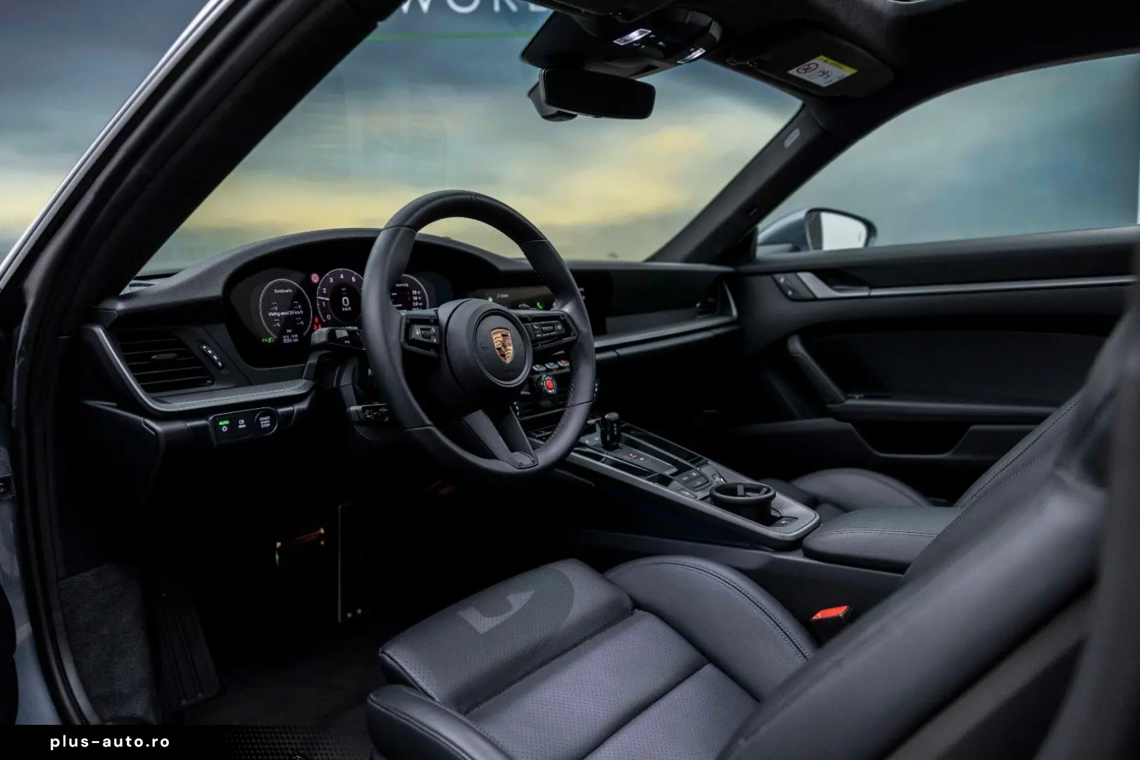 PORSCHE 911-992 CARRERA COUPE MY25   ABGAS GLASDACH 18w