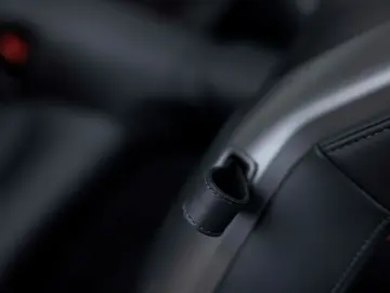 PORSCHE 911-992 CARRERA COUPE MY25   ABGAS GLASDACH 18w