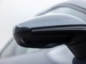 PORSCHE 911-992 CARRERA COUPE MY25   ABGAS GLASDACH 18w