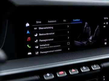 PORSCHE 911-992 CARRERA COUPE MY25   ABGAS GLASDACH 18w