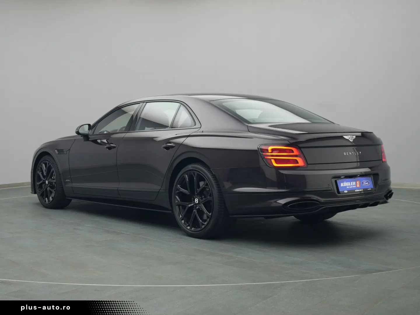 BENTLEY Flying Spur Speed Blackline Touring Styling Naim