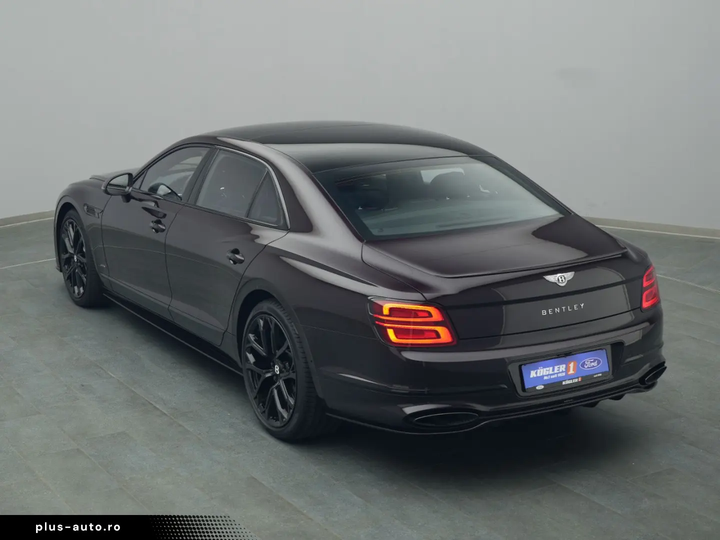 BENTLEY Flying Spur Speed Blackline Touring Styling Naim