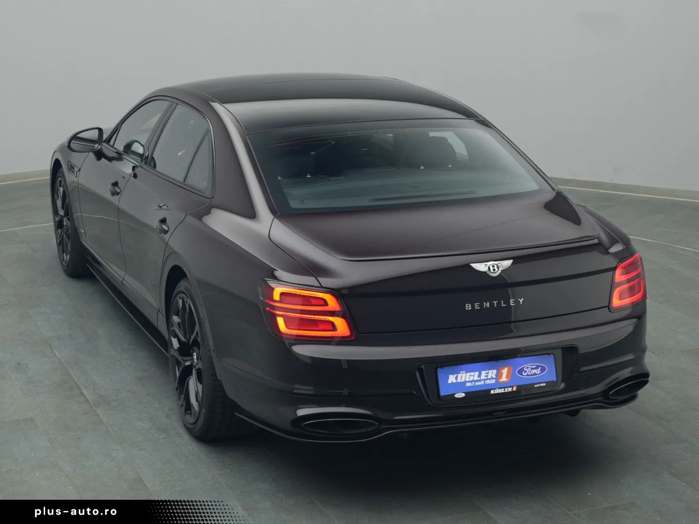 BENTLEY Flying Spur Speed Blackline Touring Styling Naim