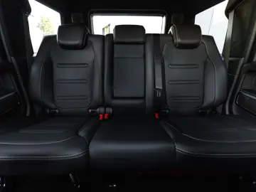 MERCEDES-BENZ G 450d AMG AKTIVSITZE MASSAGE NIGHT PAKET