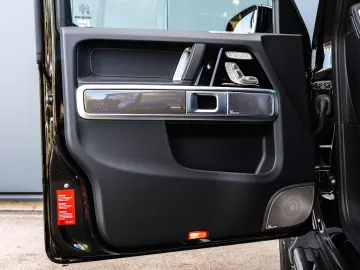 MERCEDES-BENZ G 450d AMG AKTIVSITZE MASSAGE NIGHT PAKET