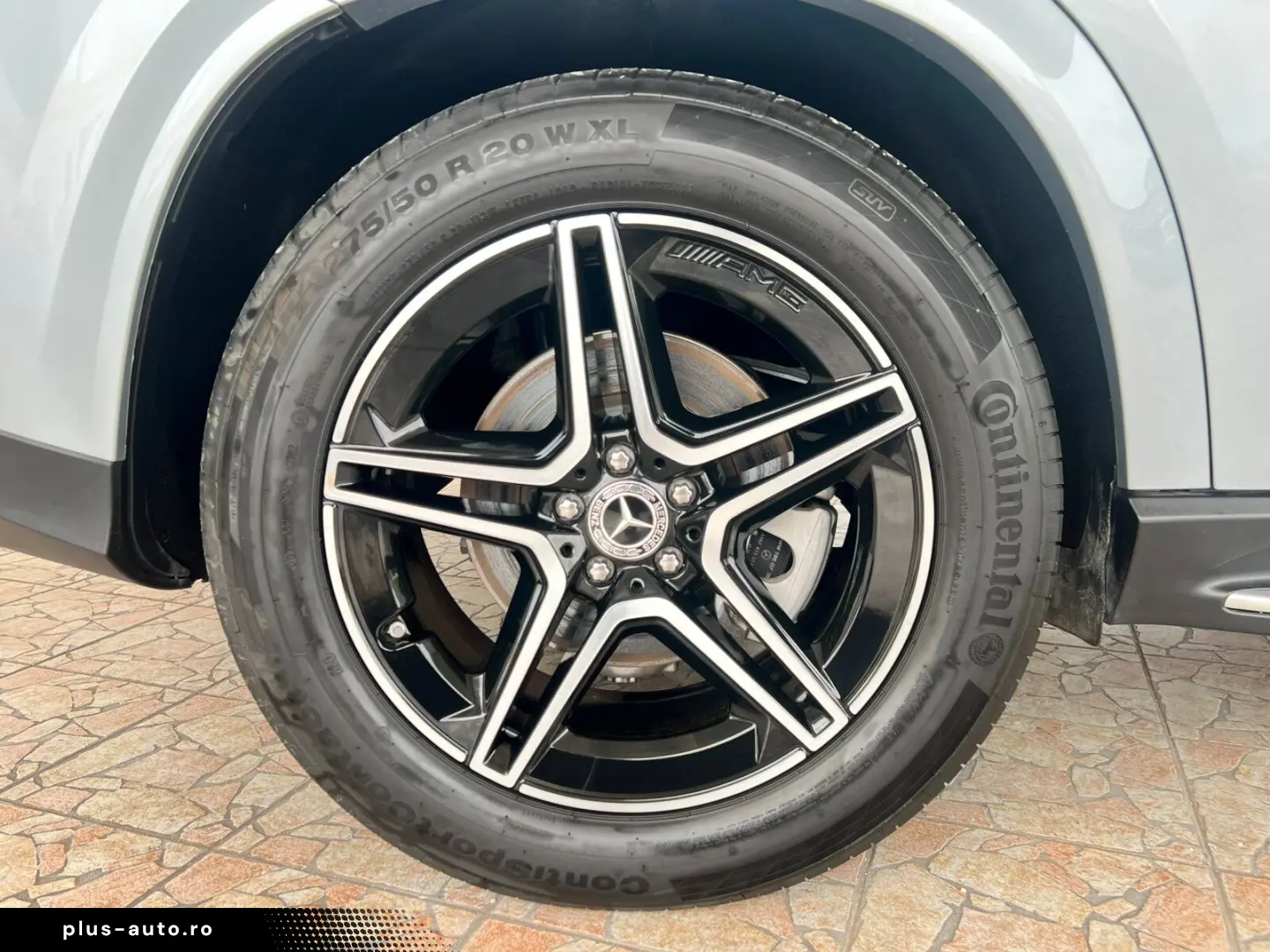 MERCEDES-BENZ GLE 400 e 4M AMG Line Pano-Dach Distro&hellip;