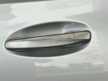 MERCEDES-BENZ GLE 400 e 4M AMG Line Pano-Dach Distro&hellip;