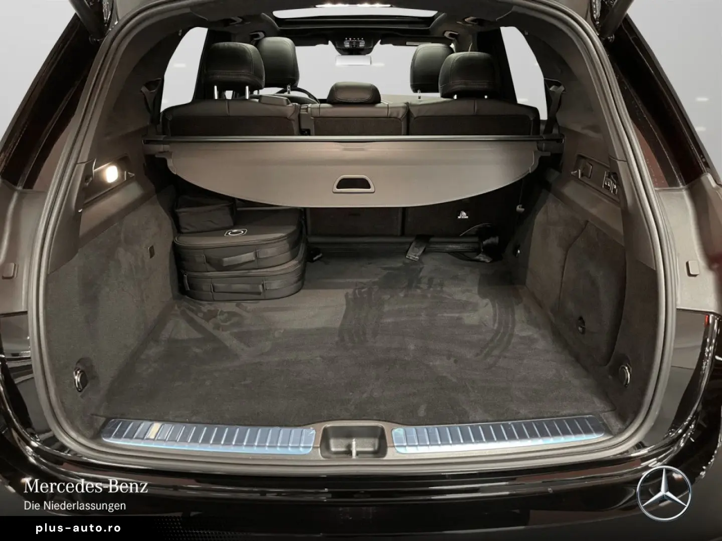 MERCEDES-BENZ GLE 53 AMG HYBRID 4M Premium Pano HuD AHK 22