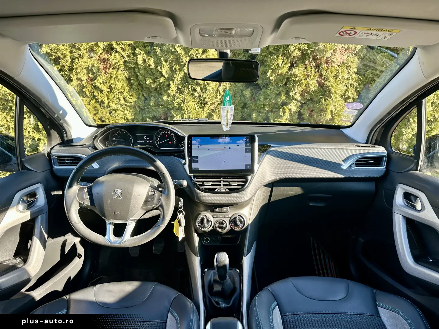 Peugeot 2008  Urbancross  5 moduri condus  garantie  rate