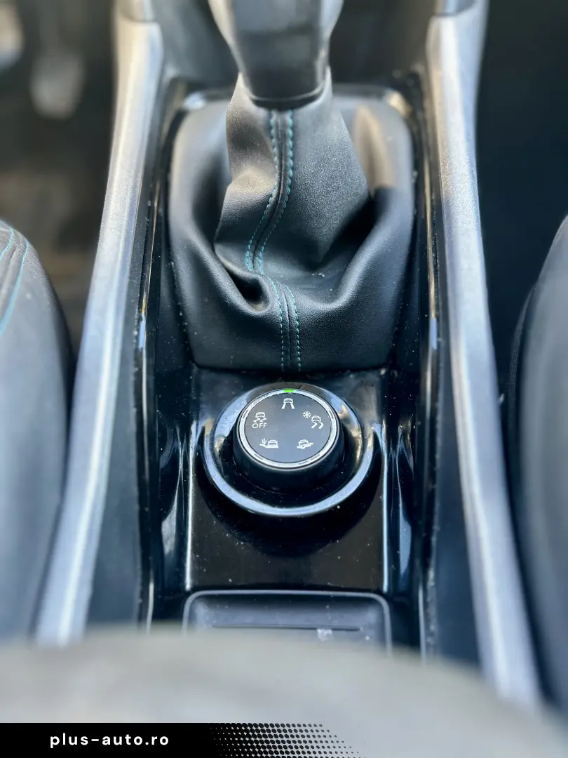 Peugeot 2008  Urbancross  5 moduri condus  garantie  rate