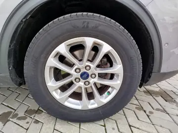 Ford Kuga 1.5 EcoBoost Titanium Manual 6t