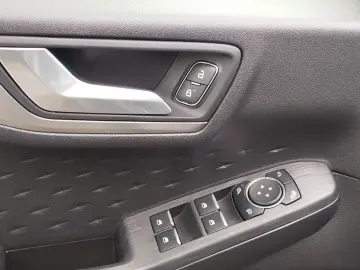 Ford Kuga 1.5 EcoBoost Titanium Manual 6t