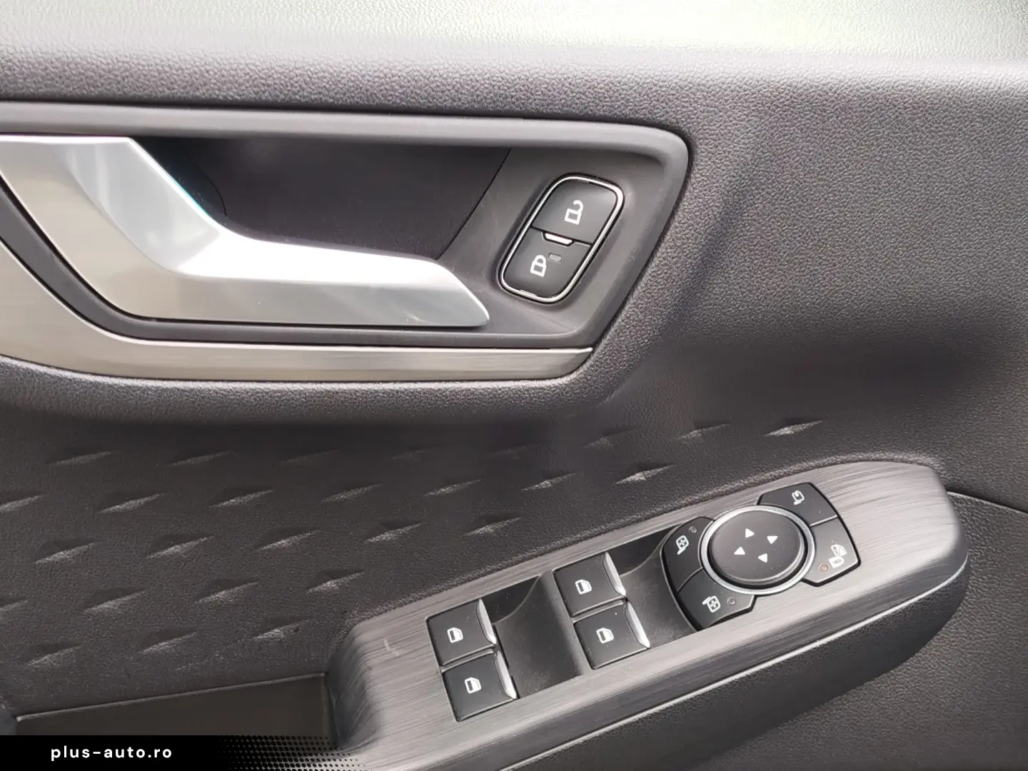 Ford Kuga 1.5 EcoBoost Titanium Manual 6t