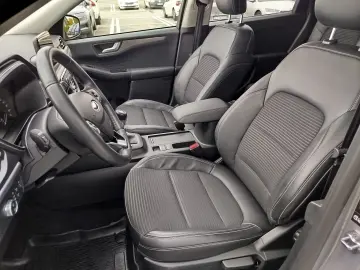 Ford Kuga 1.5 EcoBoost Titanium Manual 6t