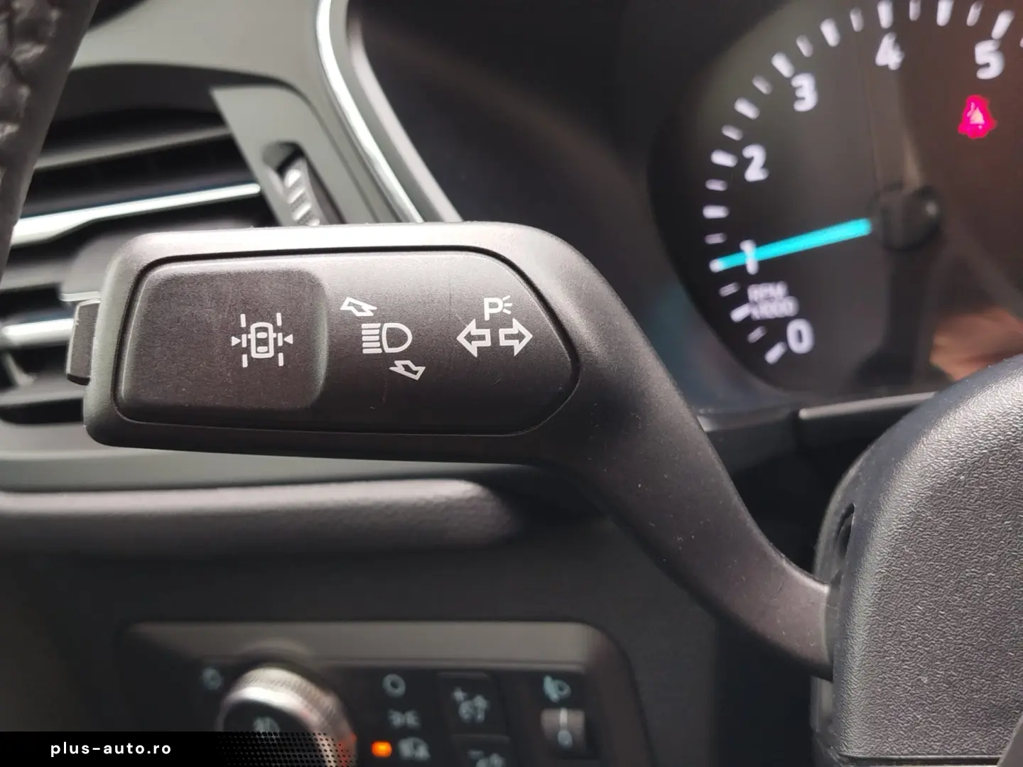 Ford Kuga 1.5 EcoBoost Titanium Manual 6t