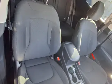 Kia Sportage 1.6 T-GDI 6MT 4x2 Urban