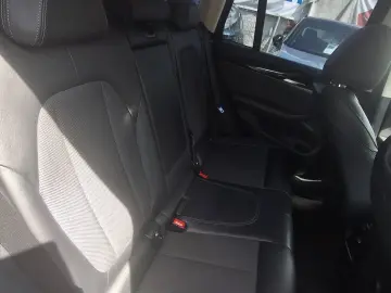 BMW X3 xDrive20d AT xLine