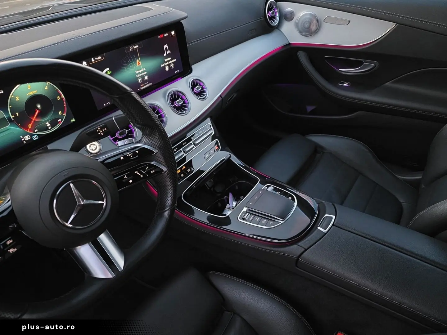 MERCEDES-BENZ E 400 4Matic AMG LINE Panorama  Facelift