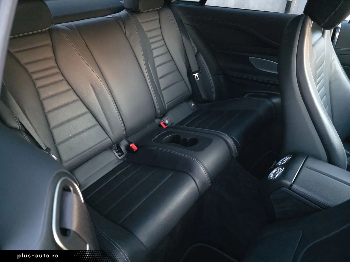 MERCEDES-BENZ E 400 4Matic AMG LINE Panorama  Facelift