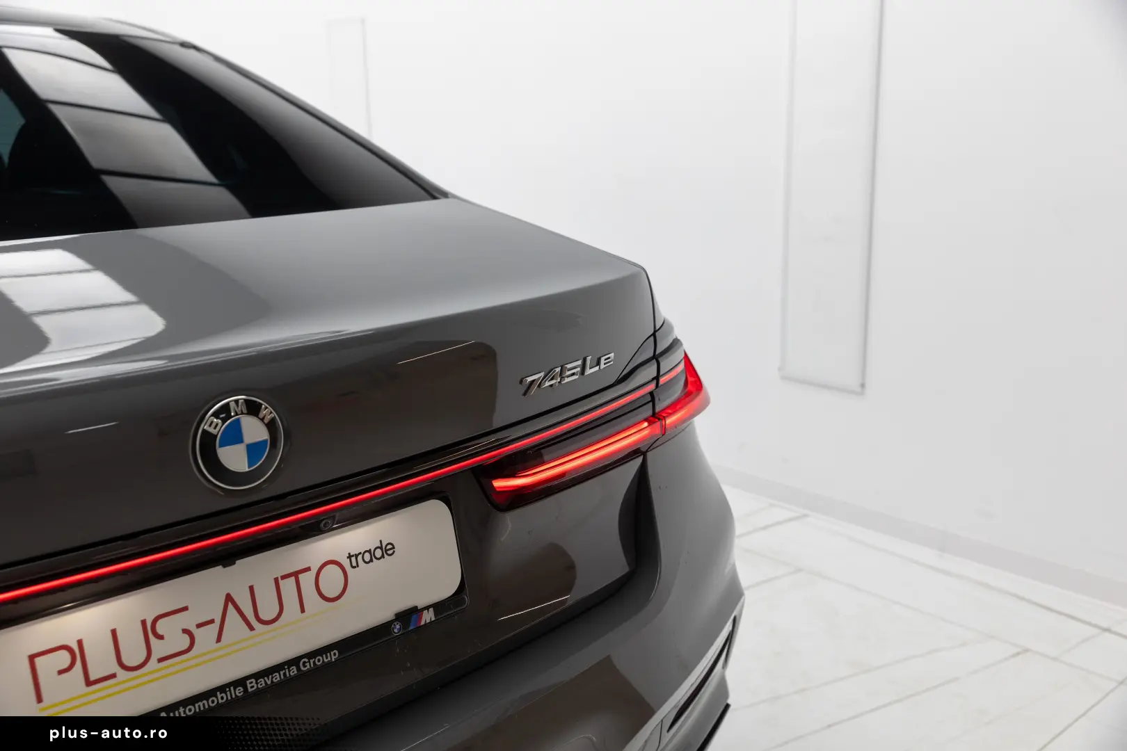 BMW 745 Le-xDrive-PlugIn Hybrid- Pachet M