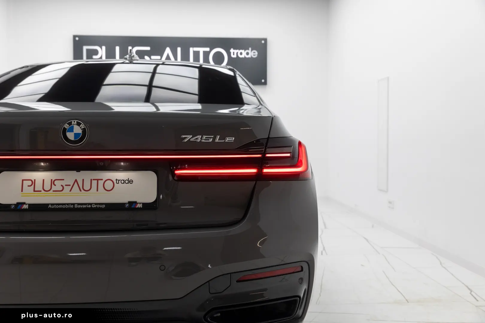 BMW 745 Le-xDrive-PlugIn Hybrid- Pachet M