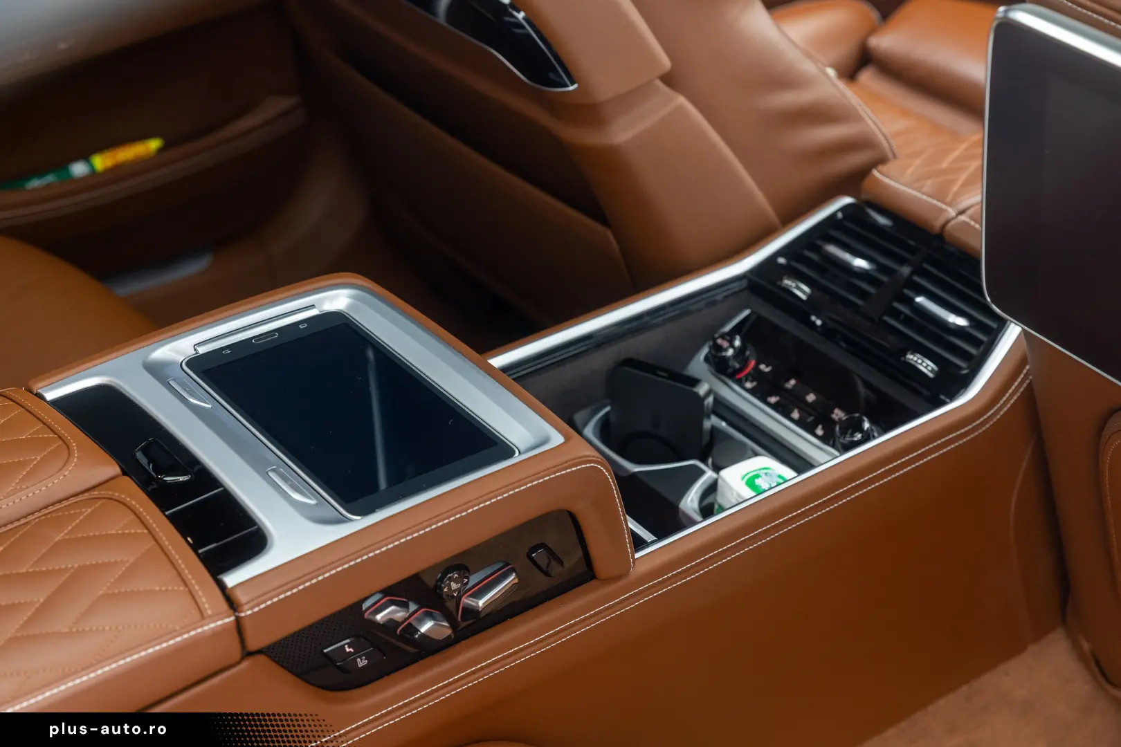 BMW 745 Le-xDrive-PlugIn Hybrid- Pachet M