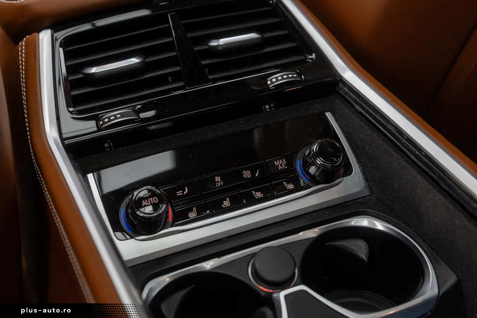 BMW 745 Le-xDrive-PlugIn Hybrid- Pachet M