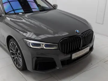 BMW 745 Le-xDrive-PlugIn Hybrid- Pachet M