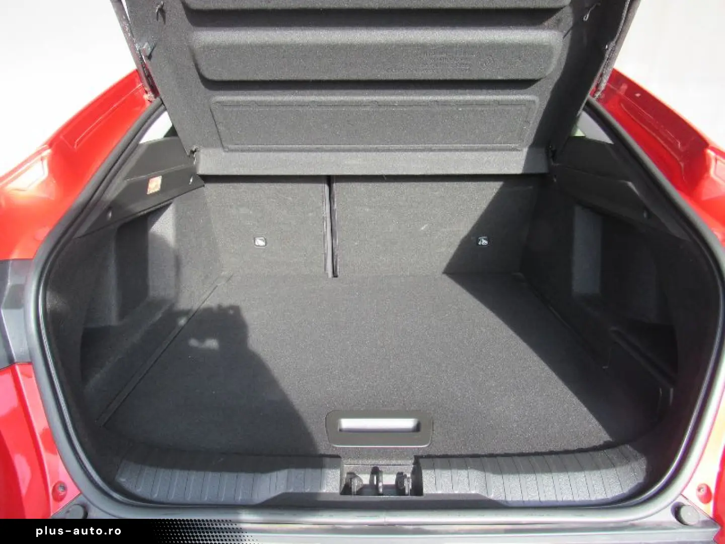 RENAULT ARKANA 1.6 E-Tech 145CP techno