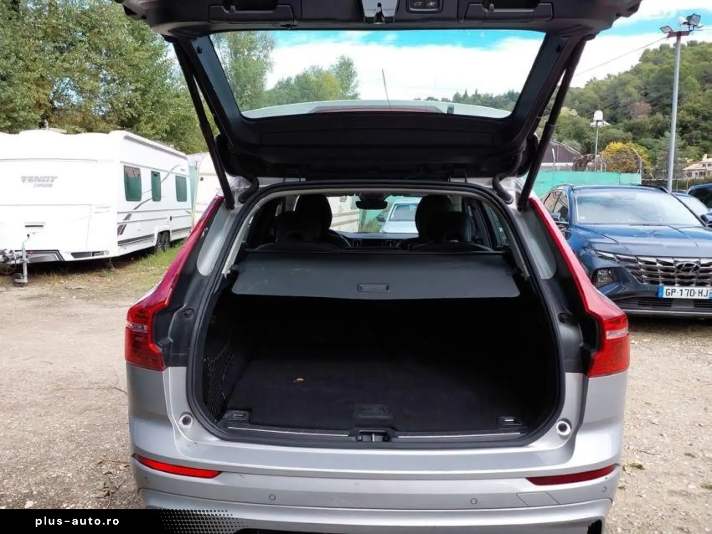 VOLVO XC 60 T6 AWD Plus Dark Plug-In