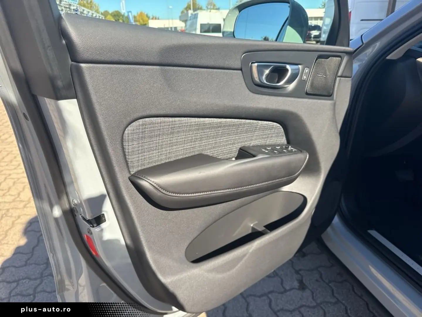 VOLVO XC60 B5 B AWD Core