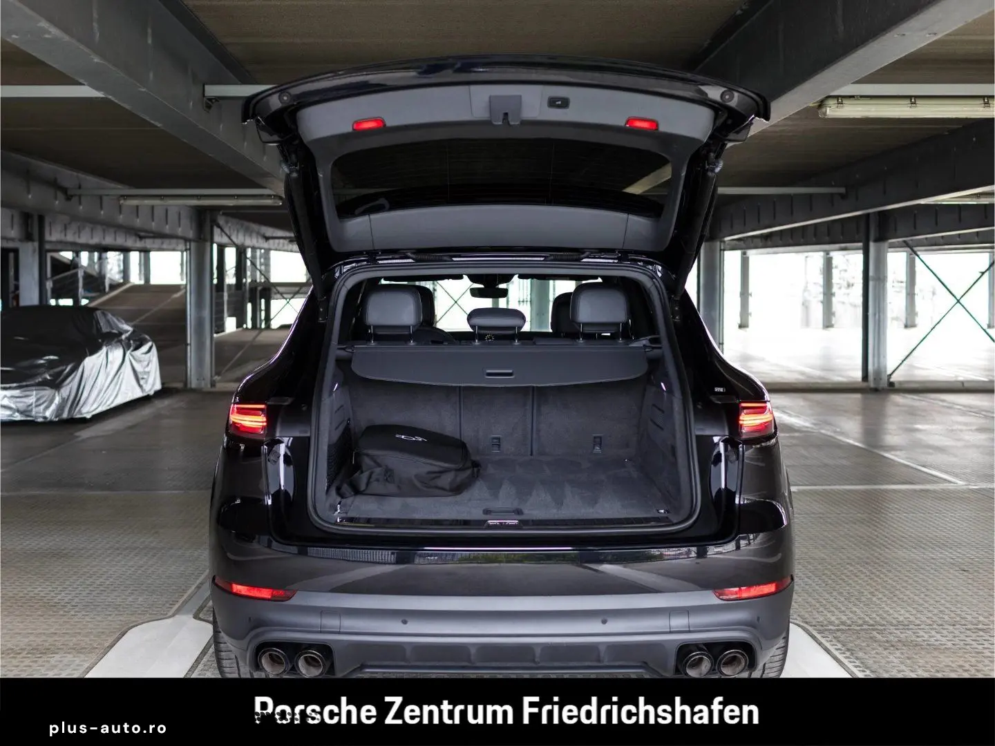 PORSCHE Cayenne E-Hybrid Sport
