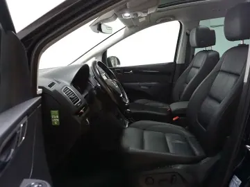 VW Sharan 1.4TSI DSG Highline StHz Pano Navi Leder