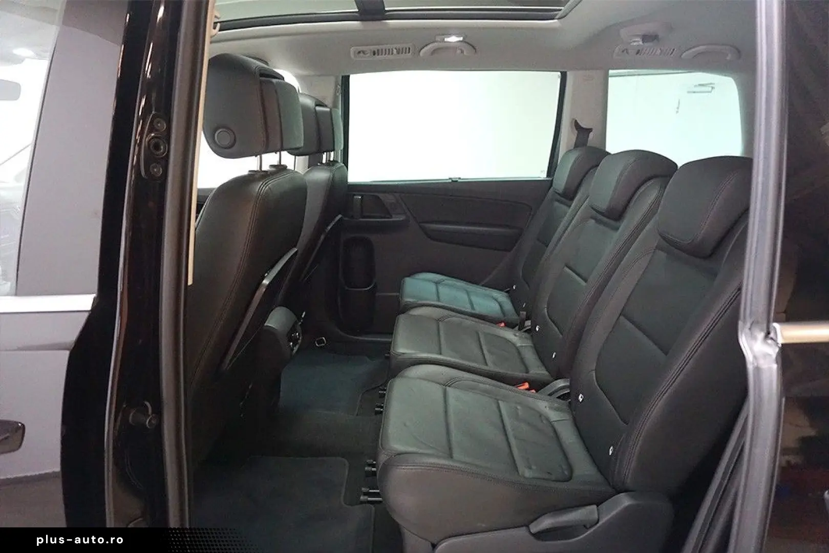 VW Sharan 1.4TSI DSG Highline StHz Pano Navi Leder