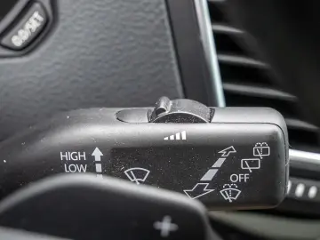 SEAT Alhambra 2.0 TDI Style SHZ KAMERA XENON ACC PANO