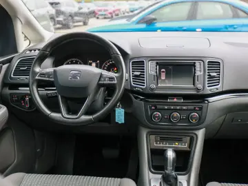 SEAT Alhambra Style 1 4 TSI DSG AHK 7-SITZER PANO BT