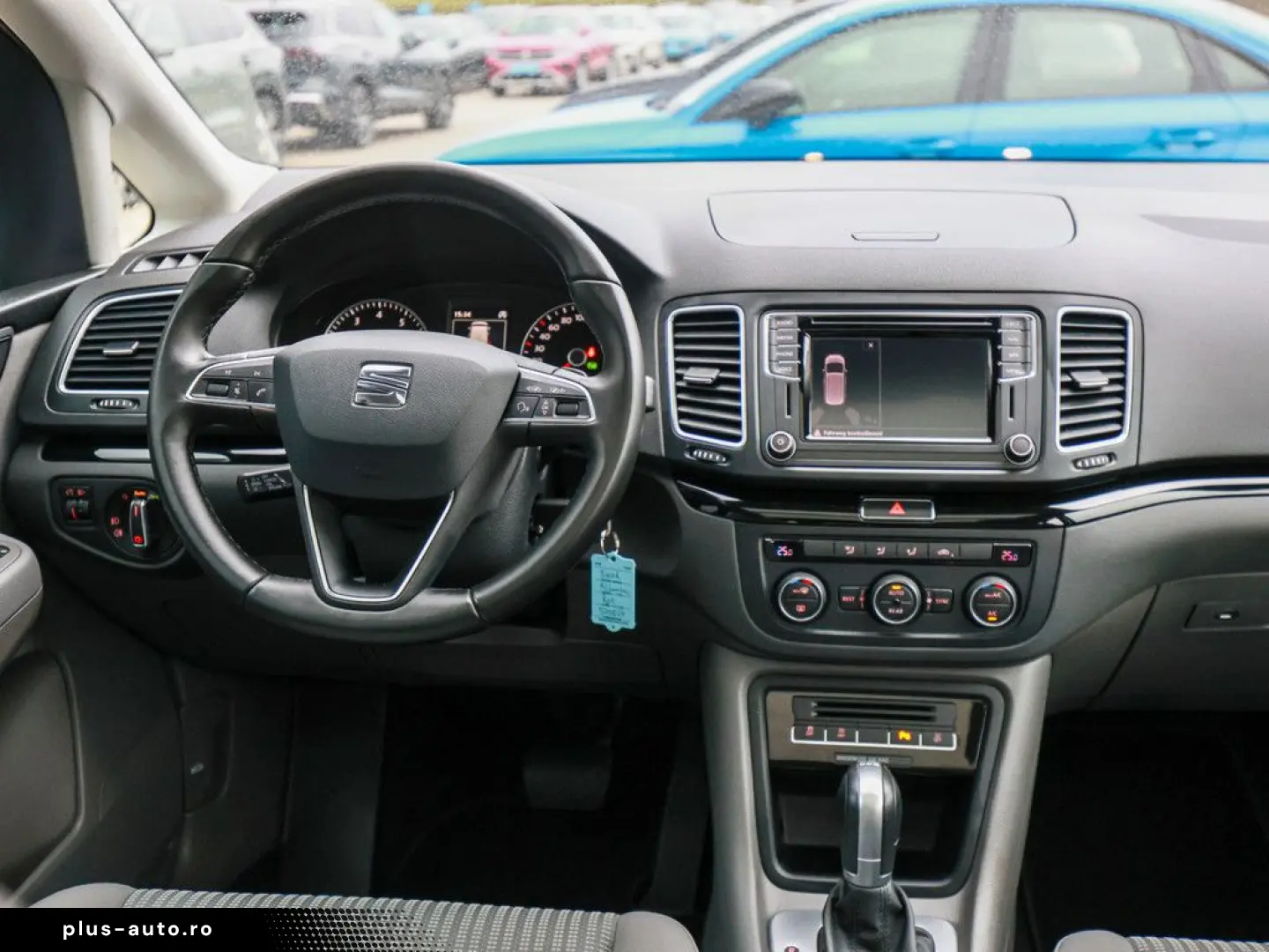 SEAT Alhambra Style 1 4 TSI DSG AHK 7-SITZER PANO BT