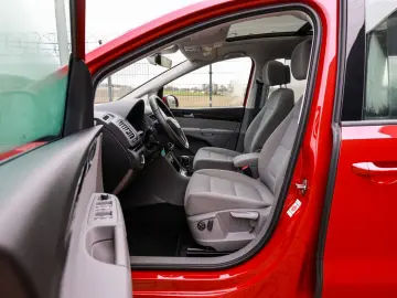 SEAT Alhambra Style 1 4 TSI DSG AHK 7-SITZER PANO BT