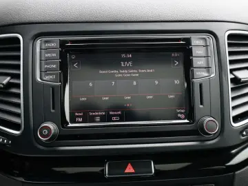 SEAT Alhambra Style 1 4 TSI DSG AHK 7-SITZER PANO BT