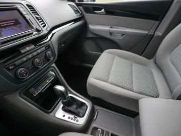 SEAT Alhambra Style 1 4 TSI DSG AHK 7-SITZER PANO BT