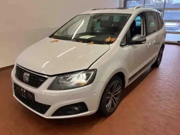 SEAT Alhambra 1.4 TSI DSG FR 7SITZER AHK STDHZG ACC