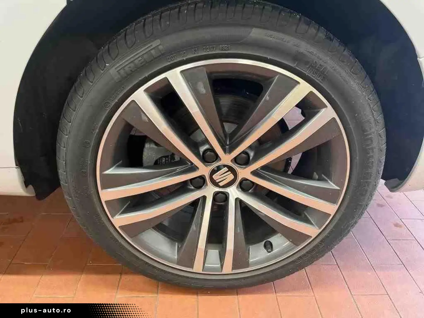 SEAT Alhambra 1.4 TSI DSG FR 7SITZER AHK STDHZG ACC