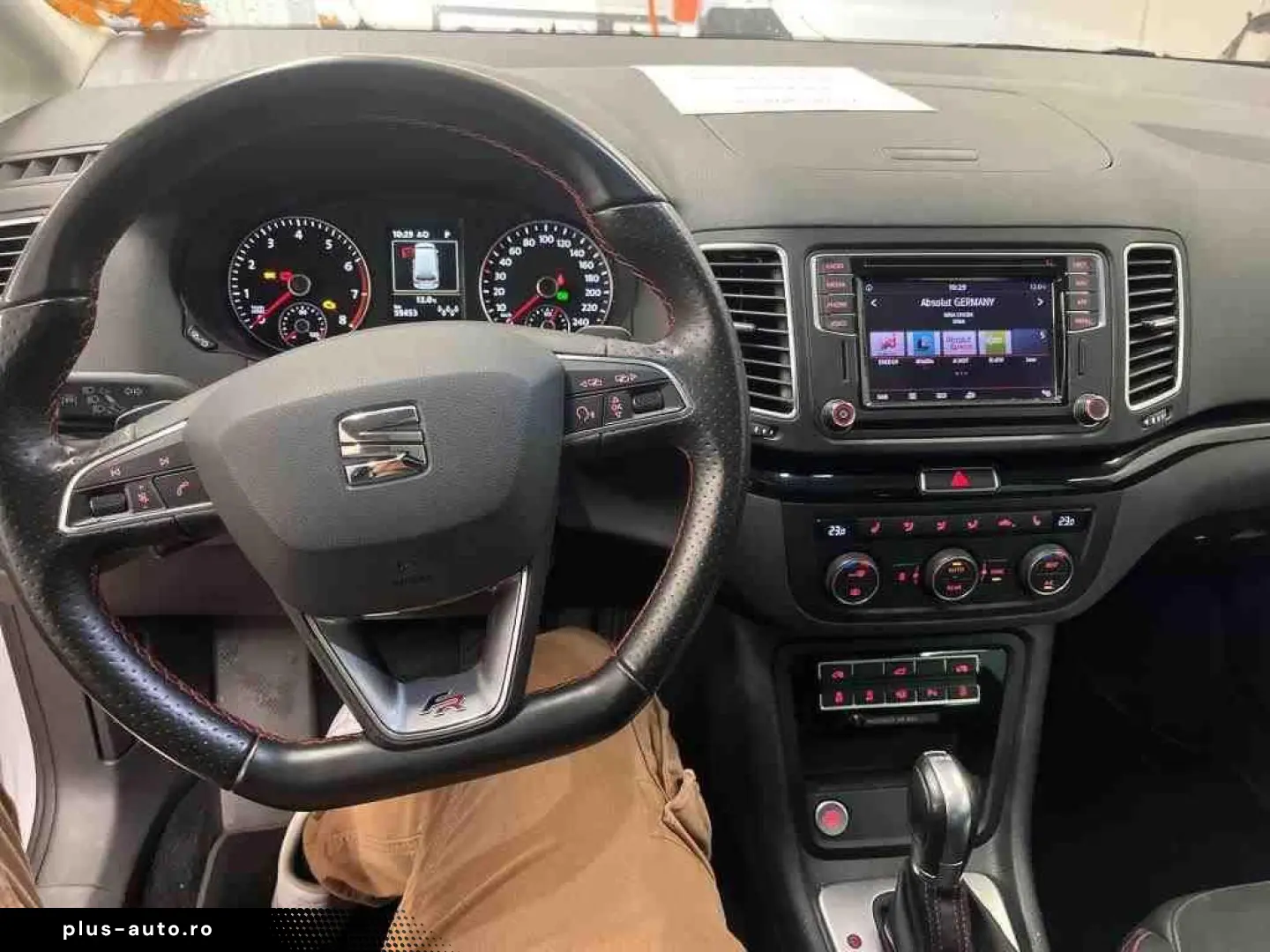 SEAT Alhambra 1.4 TSI DSG FR 7SITZER AHK STDHZG ACC