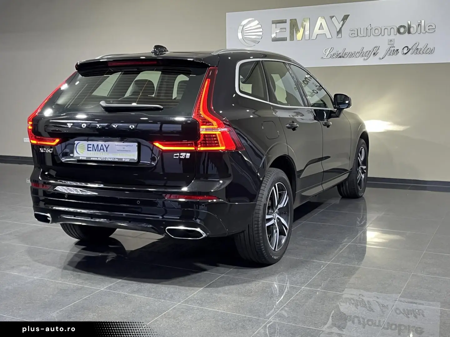 VOLVO XC60 R Design  P.Dach Leder Navi LED