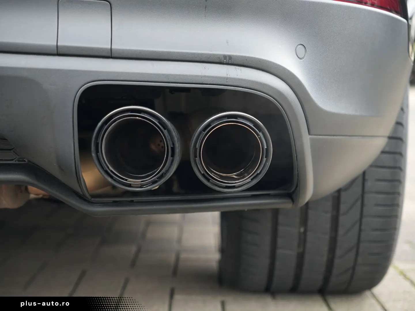 PORSCHE CAYENNE PLATINUM-LUFTF-PANO-HUD-MATRIX-BOSE-21RS