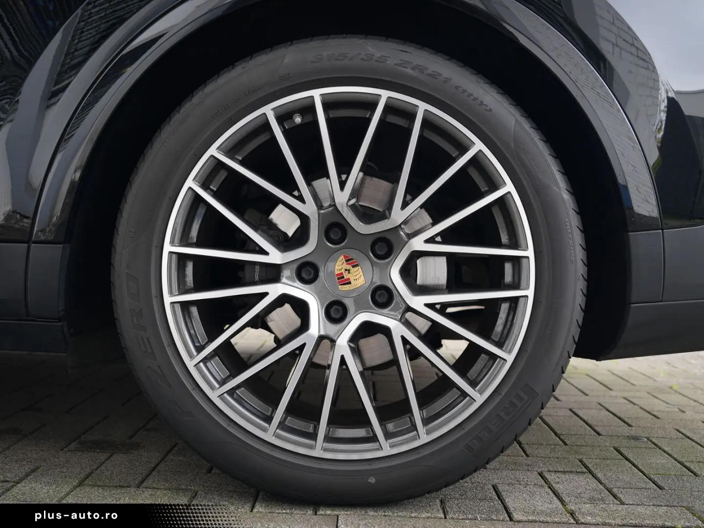 PORSCHE CAYENNE PLATINUM-LUFTF-PANO-HUD-MATRIX-BOSE-21RS