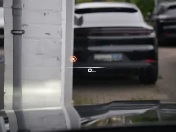 PORSCHE CAYENNE PLATINUM-LUFTF-PANO-HUD-MATRIX-BOSE-21RS