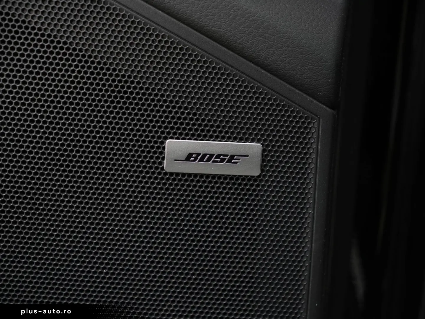 PORSCHE CAYENNE PLATINUM-LUFTF-PANO-HUD-MATRIX-BOSE-21RS