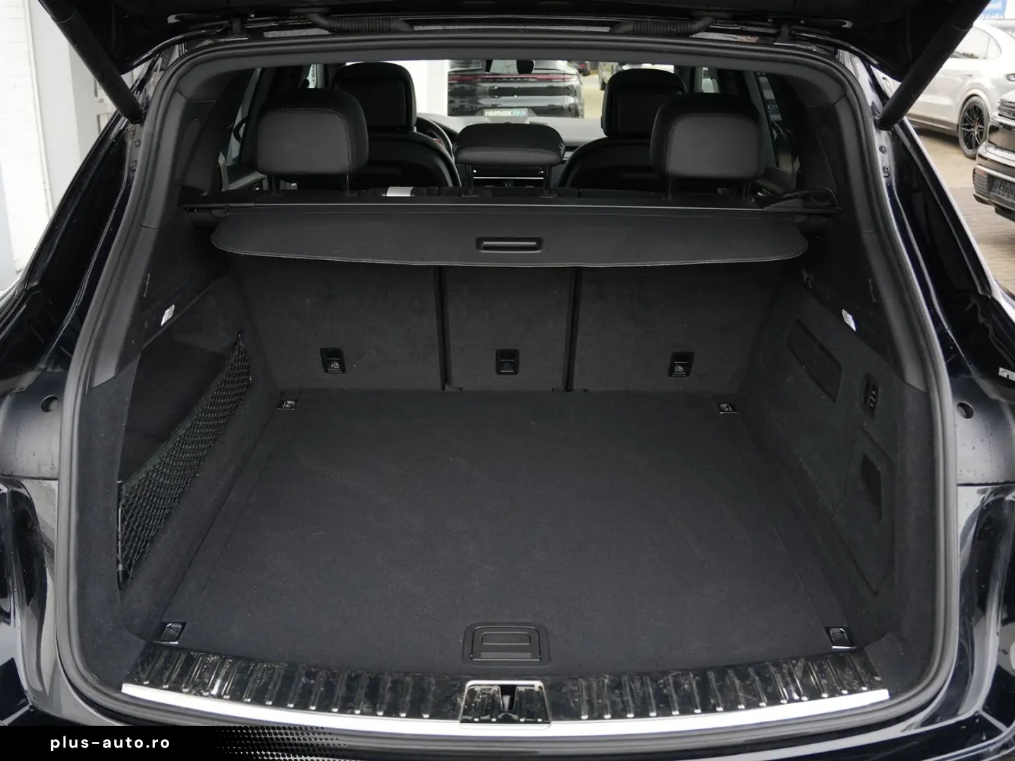 PORSCHE CAYENNE PLATINUM-LUFTF-PANO-HUD-MATRIX-BOSE-21RS